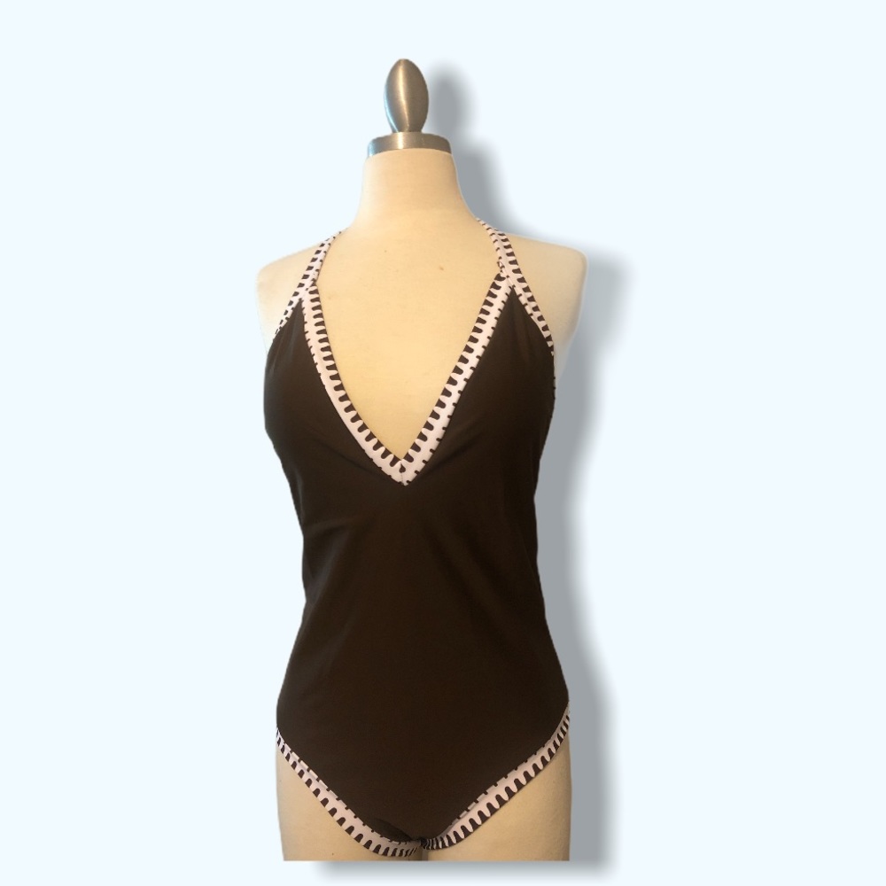 New Tempt Me. One Piece Swimsuit - Picture 2 of 4